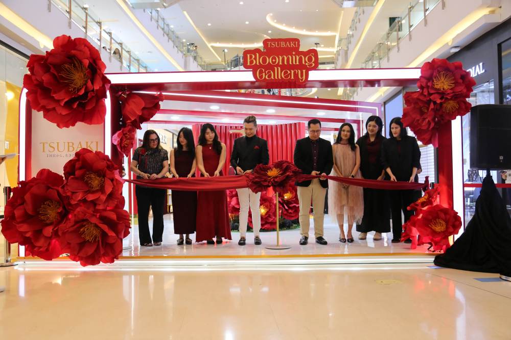 Tsubaki Blooming Gallery