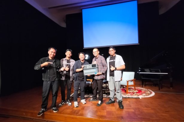 Seri Digital Mixer MGX